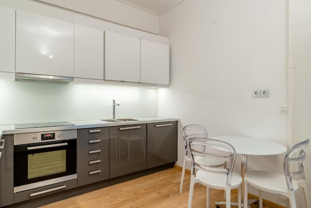 אתונה Elegant 2Bd Evelpidon Apartment מראה חיצוני תמונה